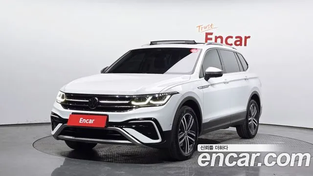 Volkswagen Tiguan 2023 — photo 1