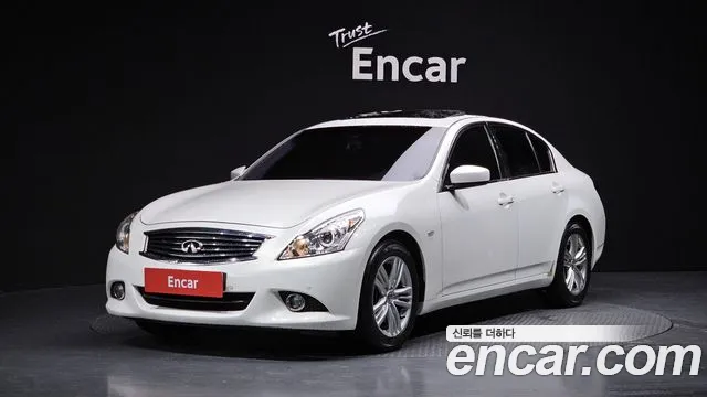 Infiniti G 2013 — photo 1