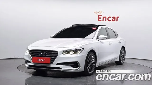 Hyundai Grandeur 2018 — photo 1