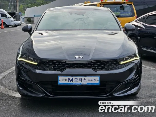 Kia K5 2021 — photo 1
