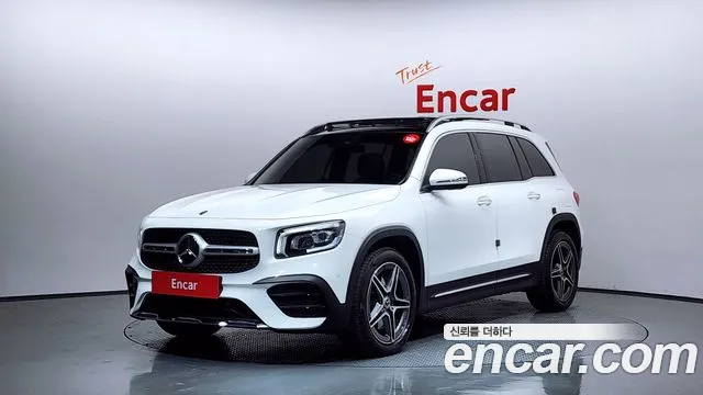 Mercedes-Benz GLB-Class 2020 — photo 1