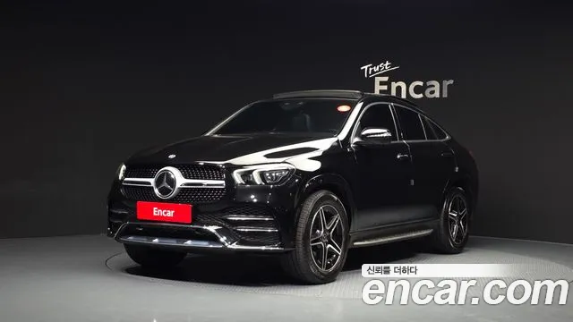 Mercedes-Benz GLE-Class 2021 — photo 1