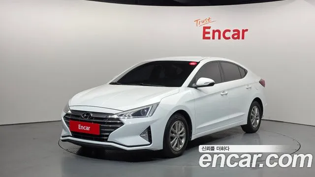 Hyundai AVANTE 2020 — photo 1