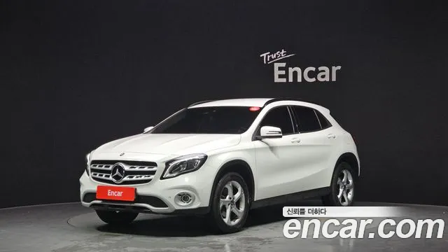 Mercedes-Benz GLA-Class 2019 — photo 1