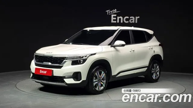Kia Seltos 2023 — photo 1
