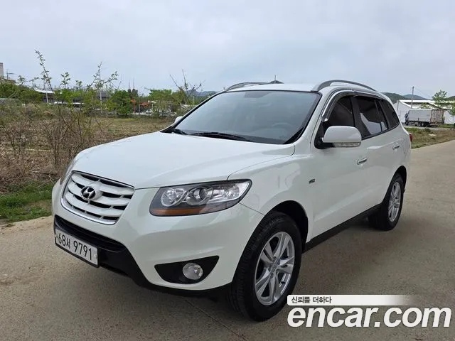 Hyundai Santafe 2010 — photo 1