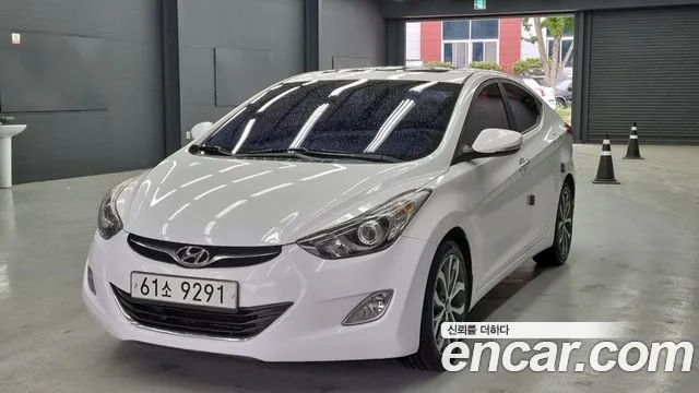 Hyundai AVANTE 2014 — photo 1