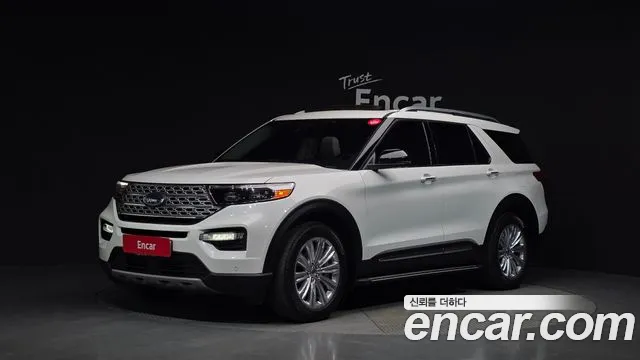 Ford Explorer 2021 — photo 1