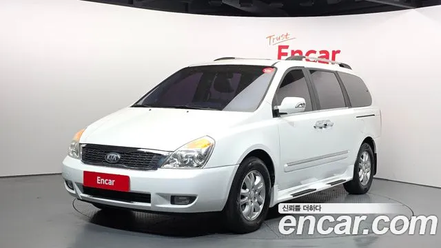Kia Canival 2013 — photo 1