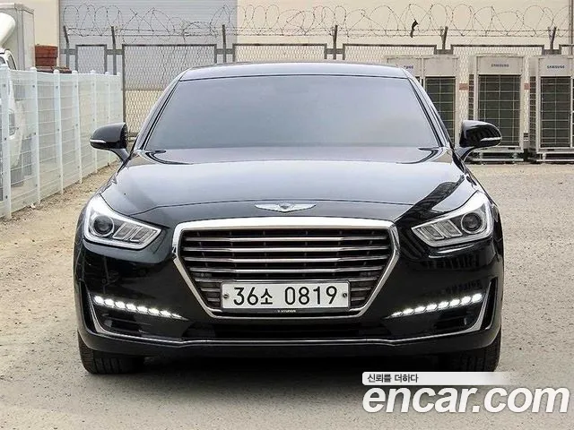 Genesis EQ900 2016 — photo 1