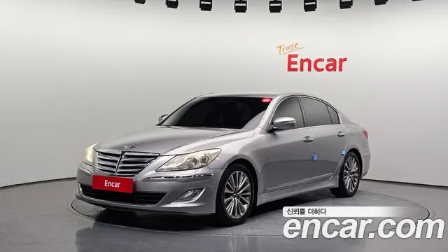Hyundai Genesis 2013 — photo 1