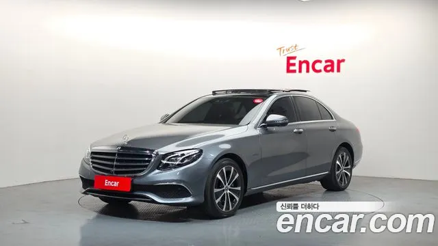 Mercedes-Benz E-Class 2019 — photo 1