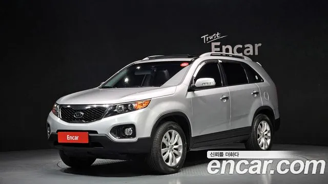 Kia Sorento 2010 — photo 1