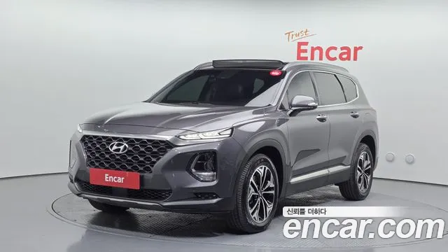 Hyundai Santafe 2019 — photo 1