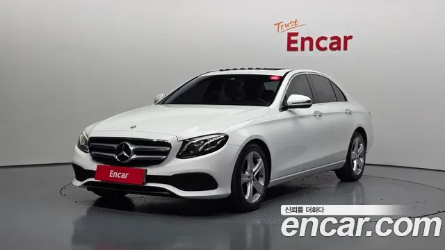 Mercedes-Benz E-Class 2017 — photo 1