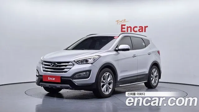 Hyundai Santafe 2015 — photo 1