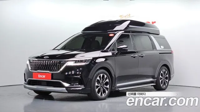 Kia Canival 2021 — photo 1