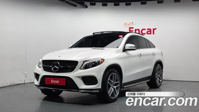 Mercedes-Benz GLE-Class 2017 — photo 1