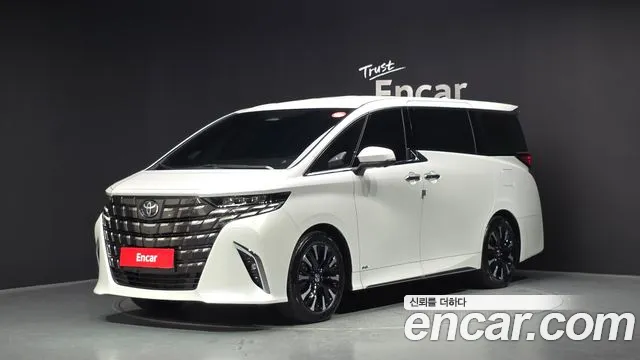 Toyota Alphard 2025 — photo 1