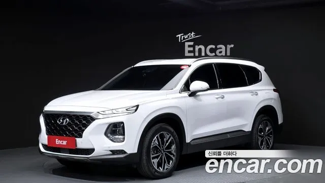 Hyundai Santafe 2019 — photo 1