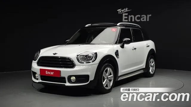 Mini Countryman 2018 — photo 1