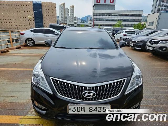 Hyundai Grandeur 2014 — photo 1