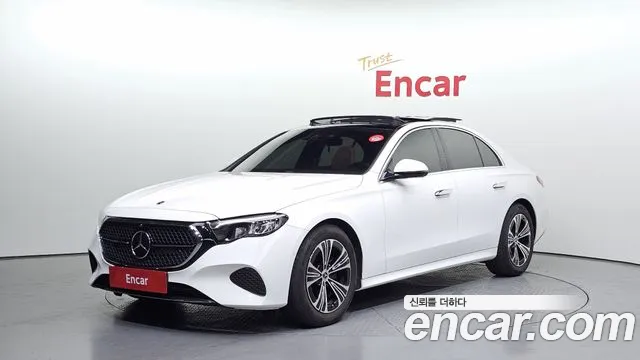 Mercedes-Benz E-Class 2024 — photo 1