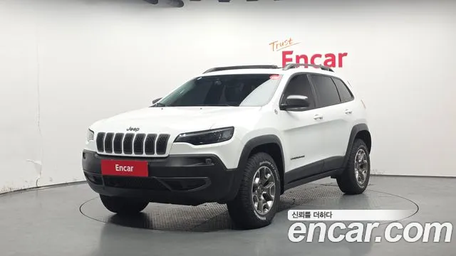 Jeep Cherokee 2021 — photo 1