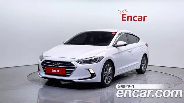 Hyundai AVANTE 2018 — photo 1