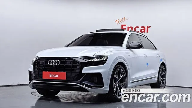 Audi Q8 2023 — photo 1