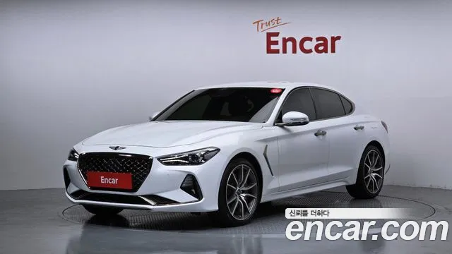 Genesis G70 2020 — photo 1