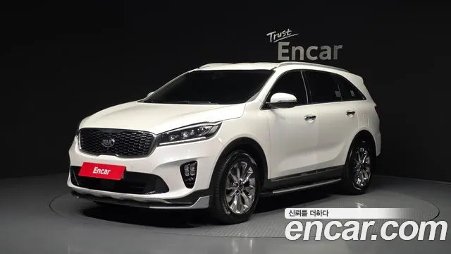 Kia Sorento 2018 — photo 1