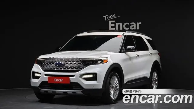 Ford Explorer 2020 — photo 1