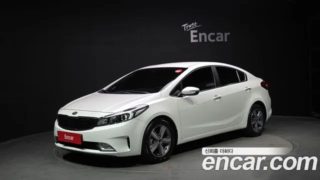 Kia K3 2018 — photo 1