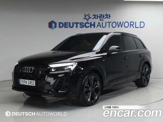 Audi Q7 2025 — photo 1
