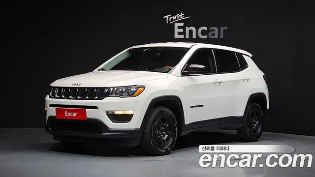 Jeep Compass 2018 — photo 1