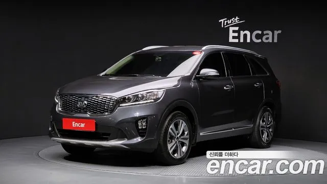 Kia Sorento 2018 — photo 1