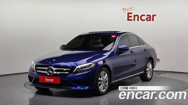 Mercedes-Benz C-Class 2019 — photo 1