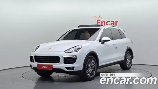 Porsche Cayenne 2016 — photo 1