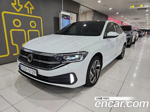 Volkswagen Jetta 2023 — photo 1