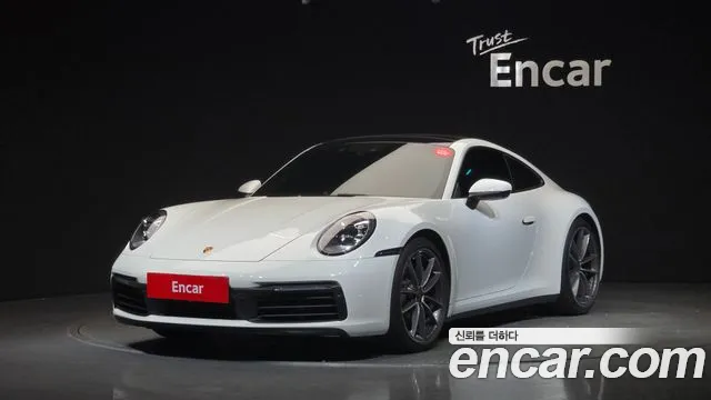 Porsche 911 2022 — photo 1