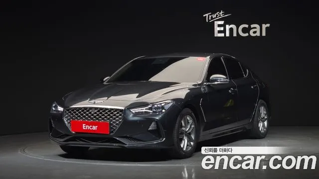 Genesis G70 2018 — photo 1