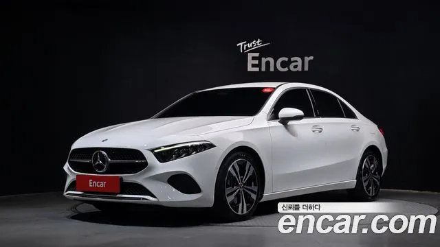 Mercedes-Benz A-Class 2024 — photo 1