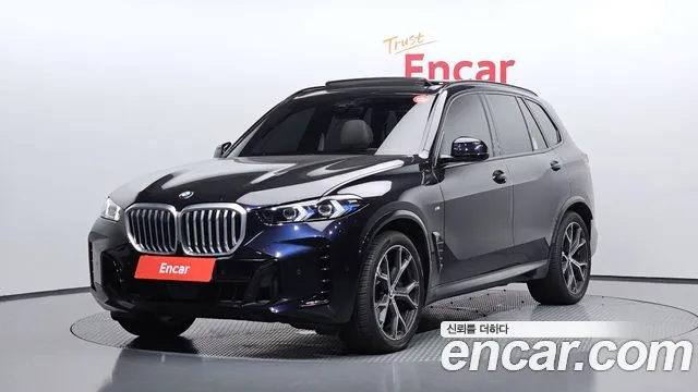 BMW X5 2026 — photo 1
