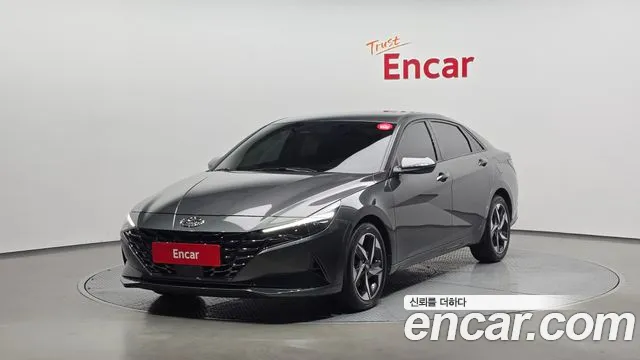 Hyundai AVANTE 2023 — photo 1