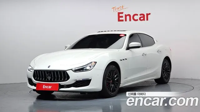 Maserati Ghibli 2019 — photo 1