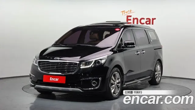Kia Canival 2017 — photo 1
