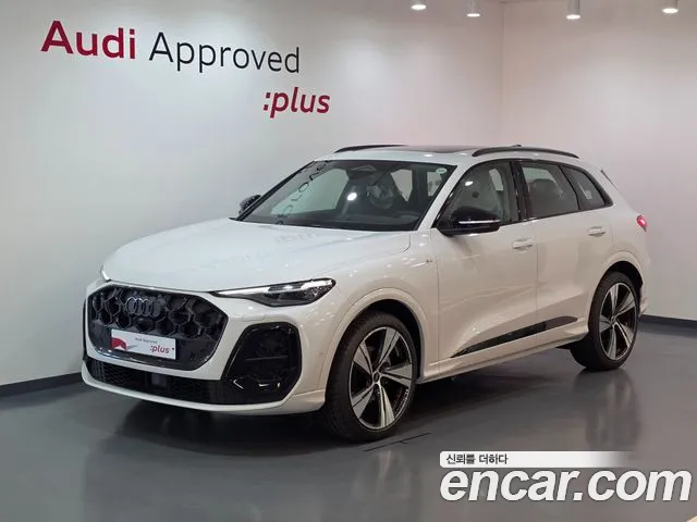 Audi Q5 2025 — photo 1