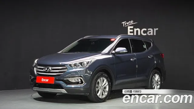Hyundai Santafe 2018 — photo 1