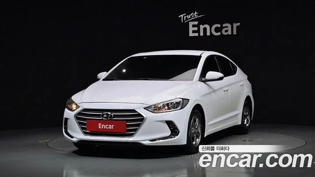 Hyundai AVANTE 2017 — photo 1